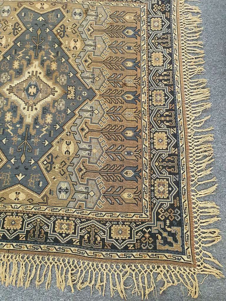 2 x rumänische " PIROTS " Art Plaids. - 170x170cm - ausgesprochen selten