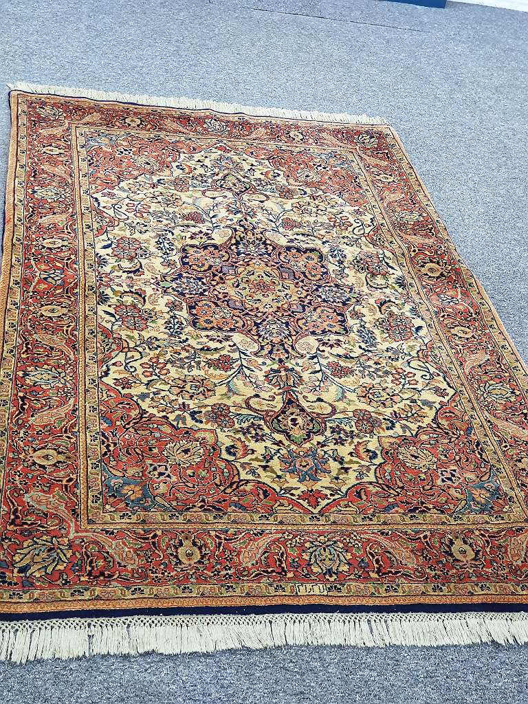 Perserteppich " TÄBRIZ Korkwolle " 220x150cm - ein super Teppich 1AA Zustand.