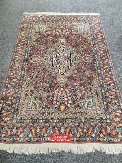 Perserteppich " KIRMAN ANTIK " 200x130 cm - eine seltene Antiquität - guter Zustand.