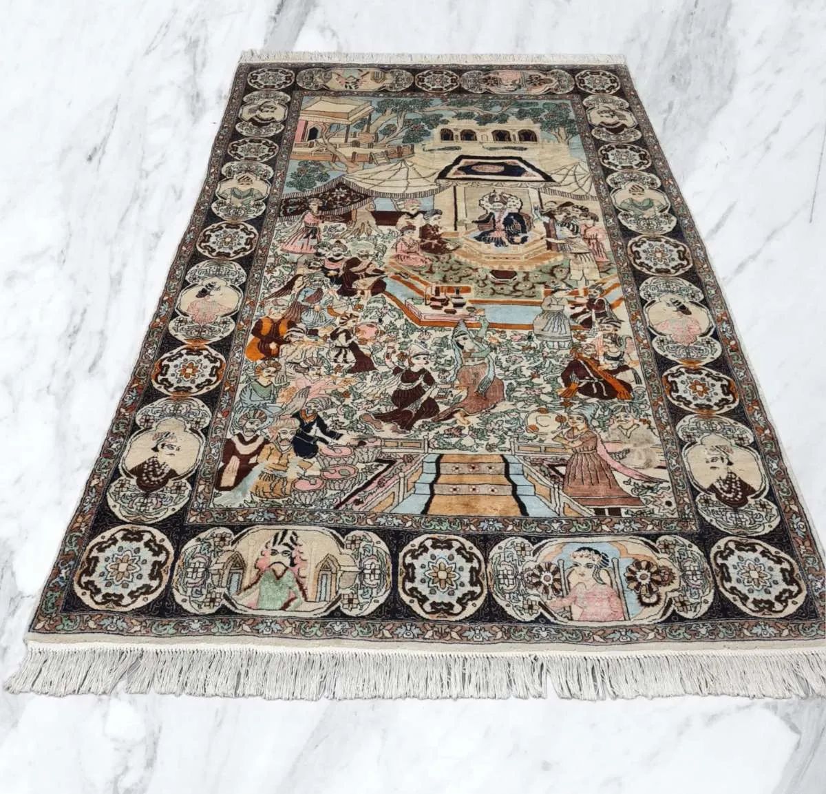 Edler " ISFAHAN REINSEIDENTEPPICH " 240x140cm - super Zustand