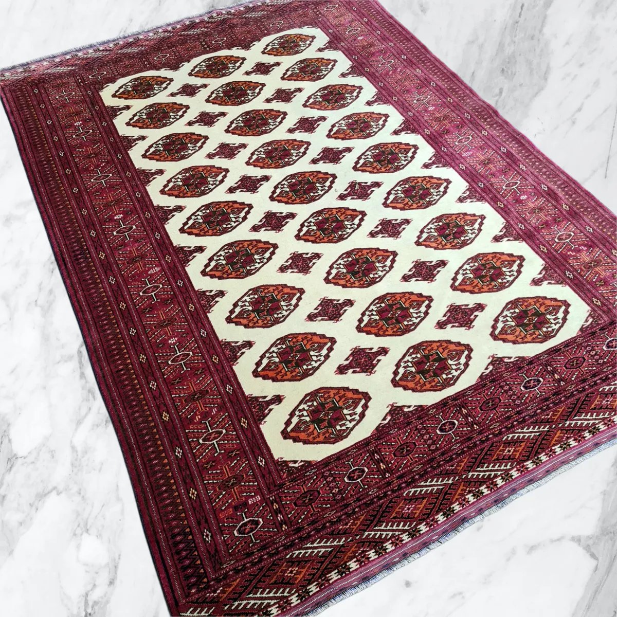 Edler TURKMEN - 200x140cm - feiner niedriger Flor - 500.000Kn