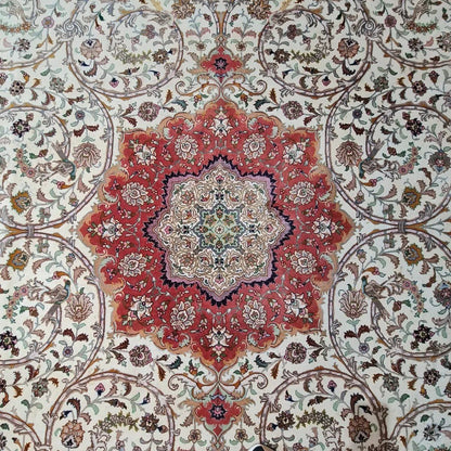 Exklusiver persischer TÄBRIZ&SEIDE - 250x260 cm - 600.000 Knoten - sehr fein