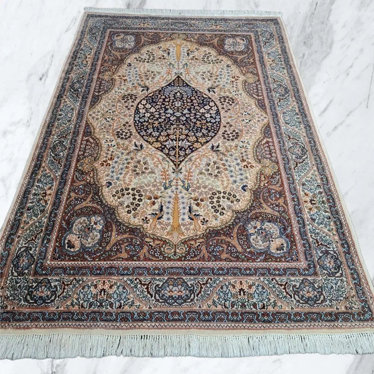Edler TÄBRIZ - 230x140cm - seltenes Lebensbaummuster - sehr guter Zustand